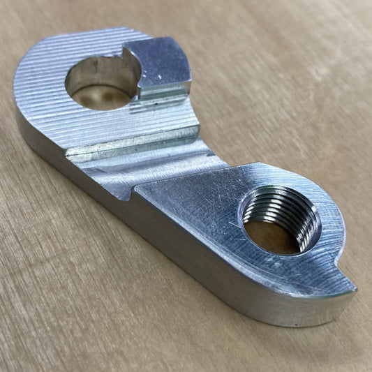 DMR Sect Bike Dropout Mech Hanger Alternate 1