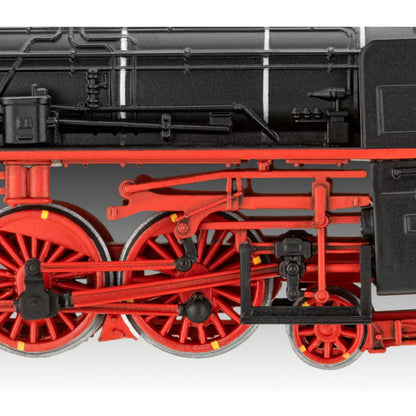 Revell Express Locomotive S3/6 BR18(5) with Tender 2‘2’T Train Model Kit 02168