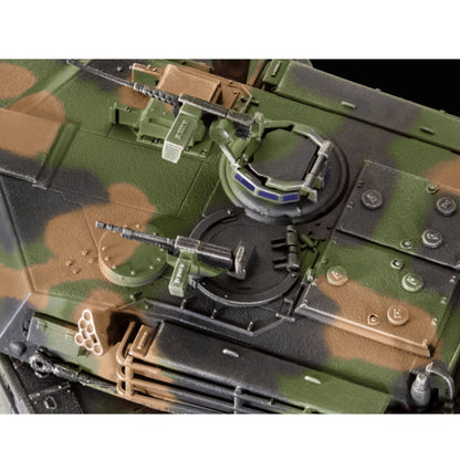 Revell M1A1 AIM(SA)/ M1A2 Abrams Tank Model Kit 1:72 American Battle Tank US Army 03346 Alternate 4