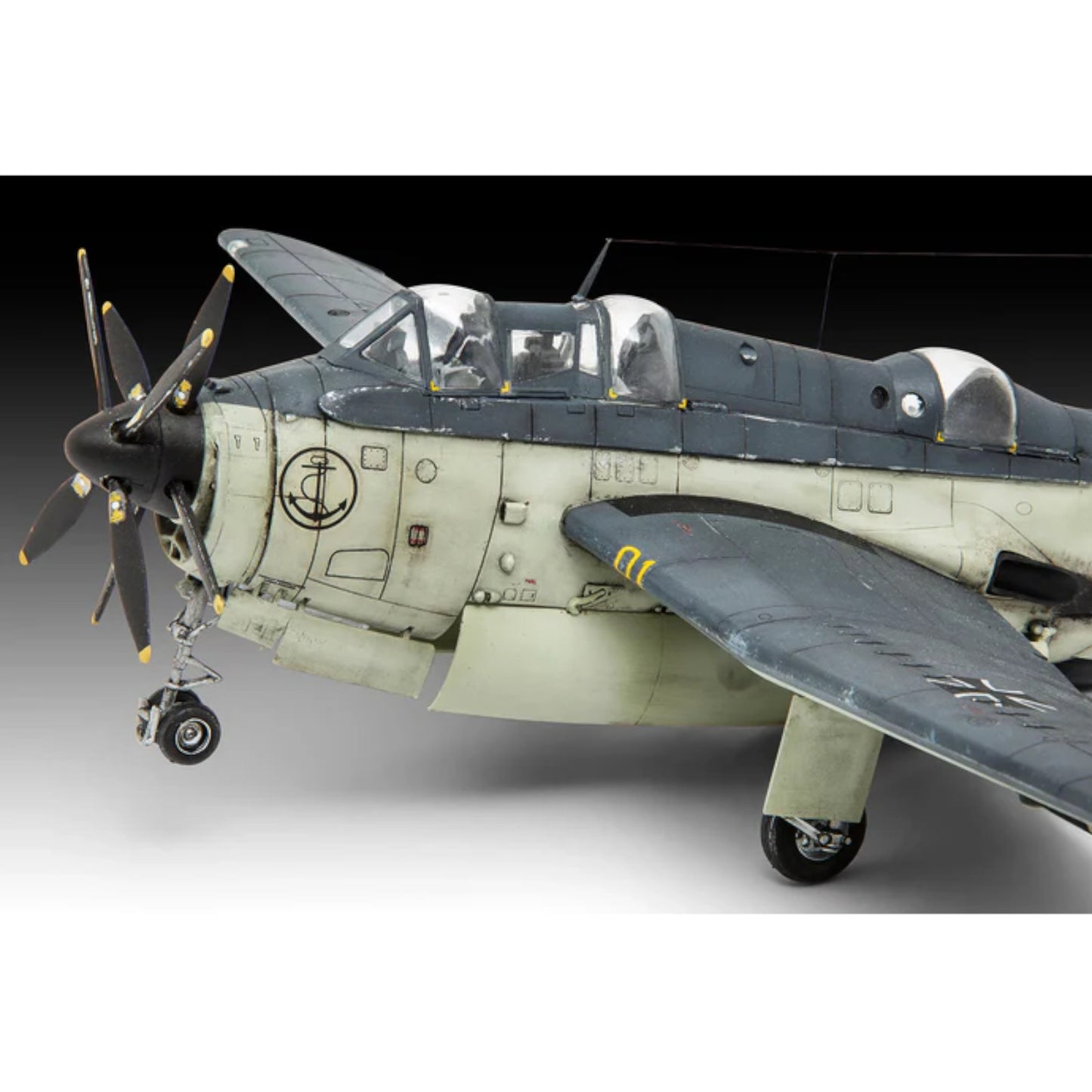 Revell Fairey Gannet AS.1/AS.4 Plane Model Kit 1:72 03775