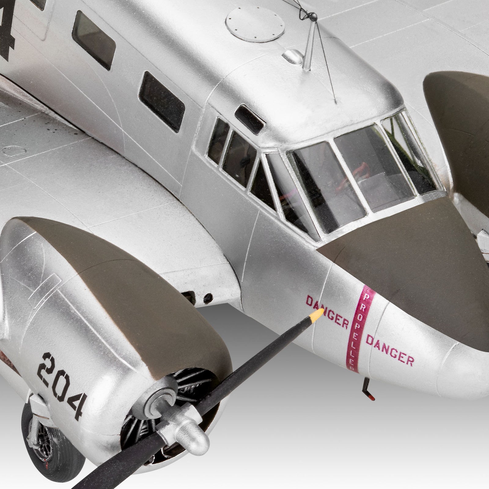 Revell Model Set Beechcraft Model 18 Plane Model Kit Twin Beech Alternate 2