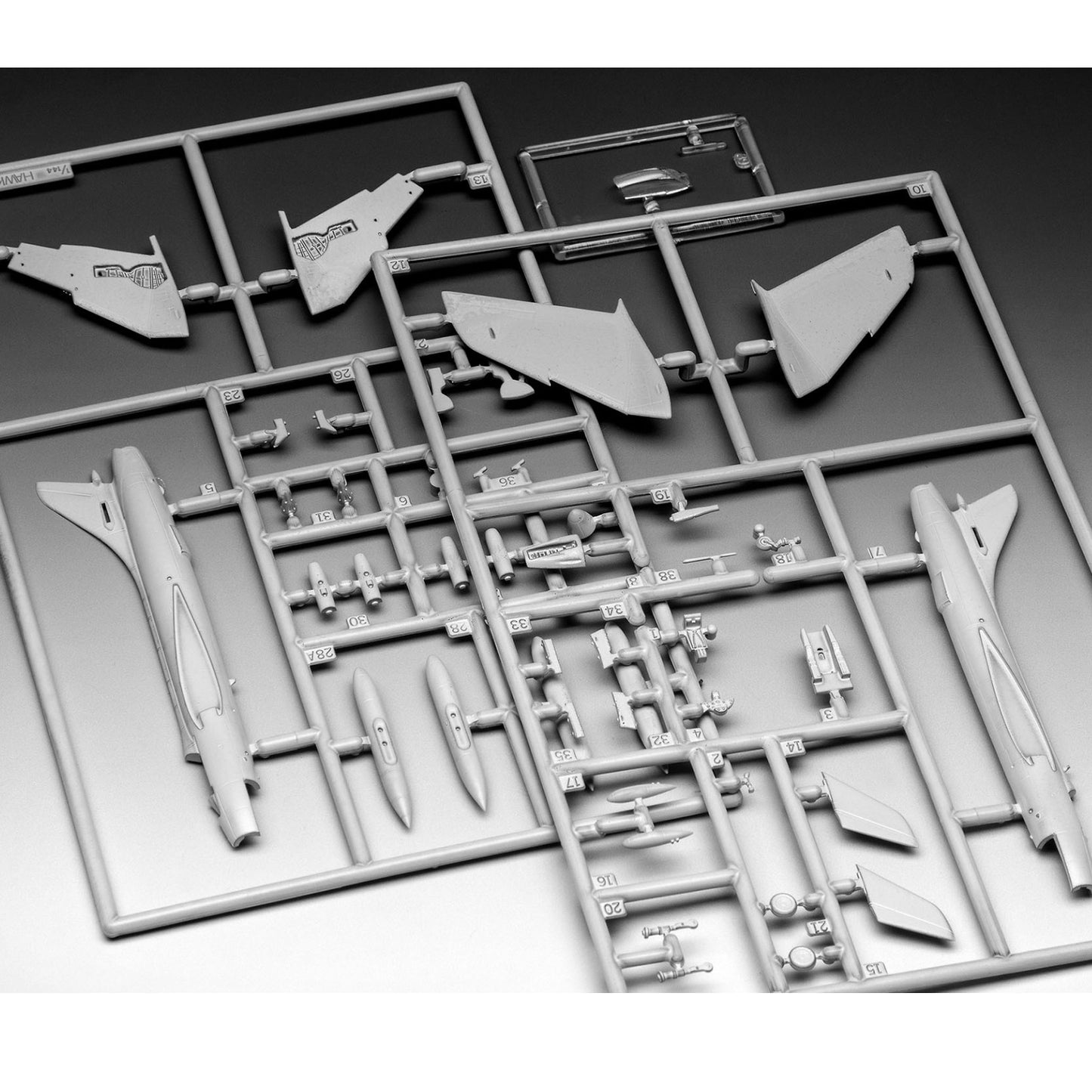 Revell Hawker Hunter FGA.9 Fighter Jet Plane 1:72 Model Kit