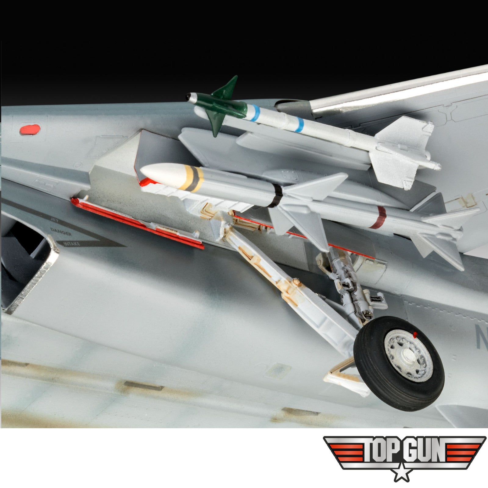 Revell Top Gun 1986 Film Maverick F-14A Tomcat 1:48 Plane Model Kit Aircraft 03865 Alternate 4