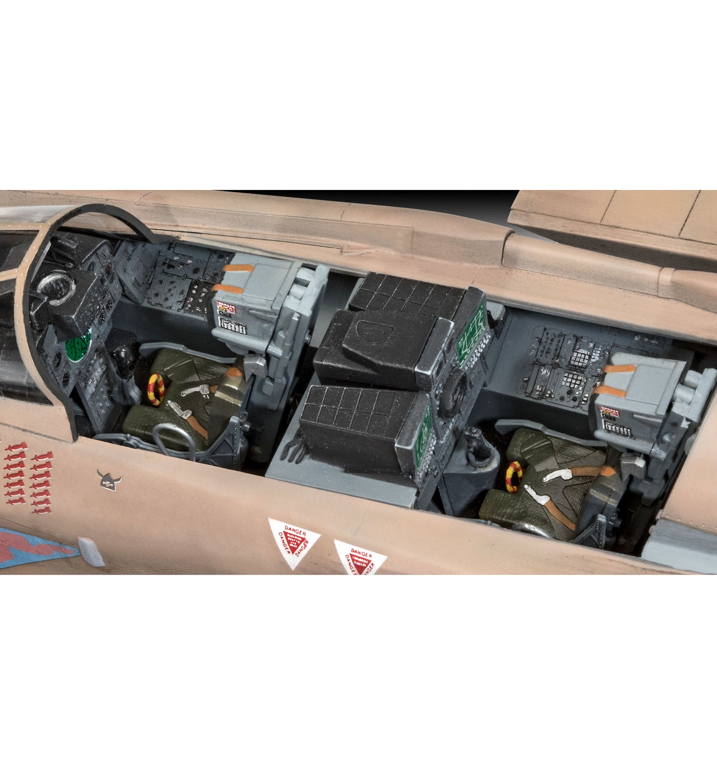 Revell Tornado GR.1 RAF Gulf War Kit de modèle d'avion 1:32