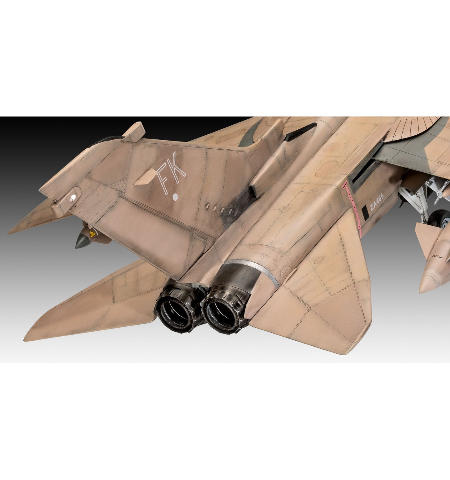 Revell Tornado GR.1 RAF Gulf War Kit de modèle d'avion 1:32