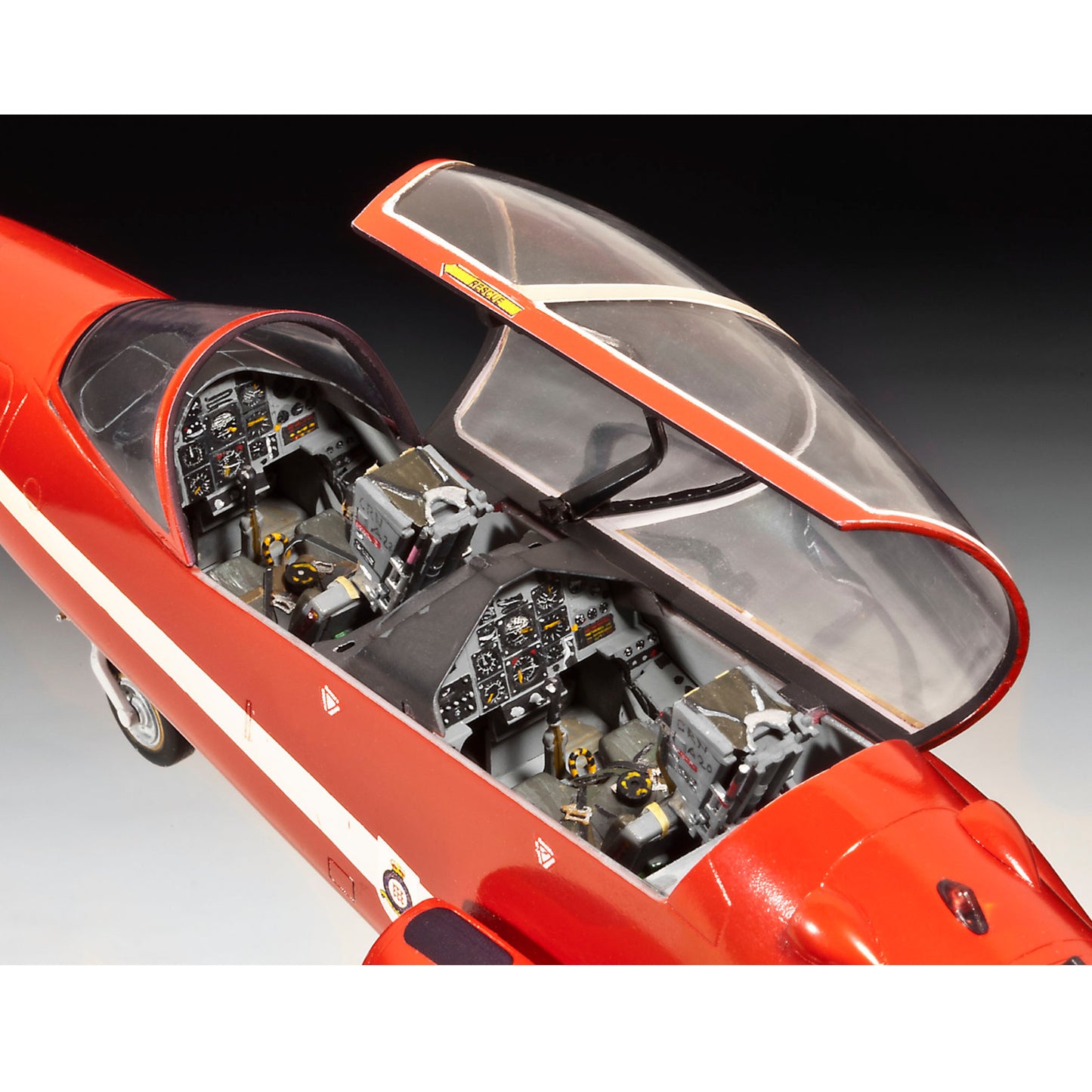 Revell BAe Systems Hawk T.1A "RAF Red Arrows" Jet Plane Model Kit 1:32