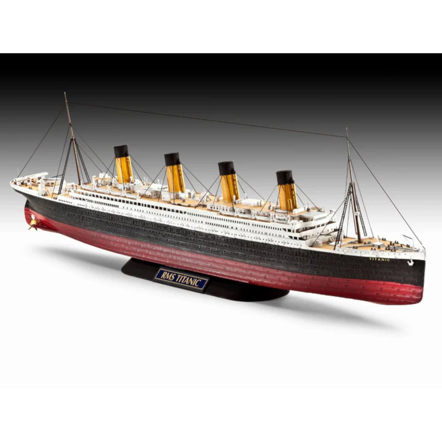 Revell RMS Titanic 1:700 Scale Ship Model Kit 05210