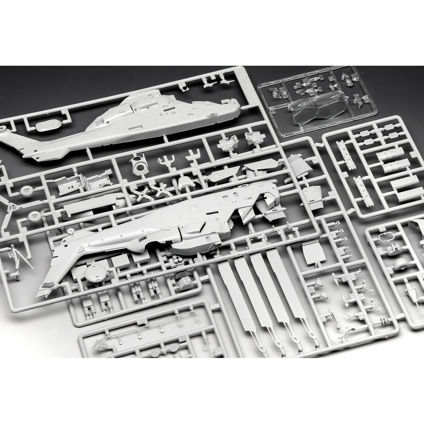 Revell James Bond Eurocopter Tiger Gift Set Helicopter Model Kit 007 Goldeneye Alternate 7