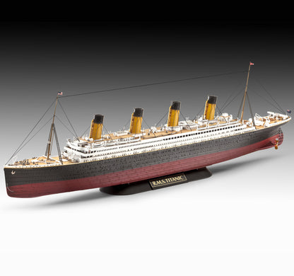 Revell Titanic Gift Set Cruise Liner Model Kit Alternate 2