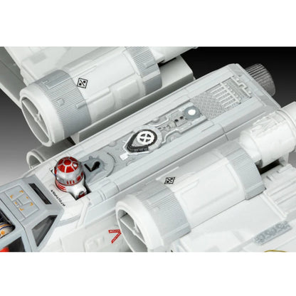 Revell Star Wars The Mandalorian & Grogu New Republic X-Wing Fighter Model Kit 06791