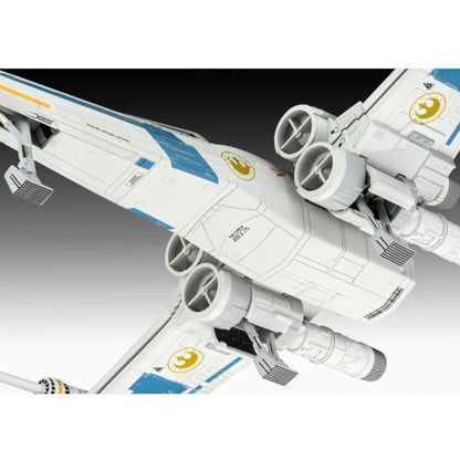 Revell Star Wars The Mandalorian & Grogu New Republic X-Wing Fighter Model Kit 06791