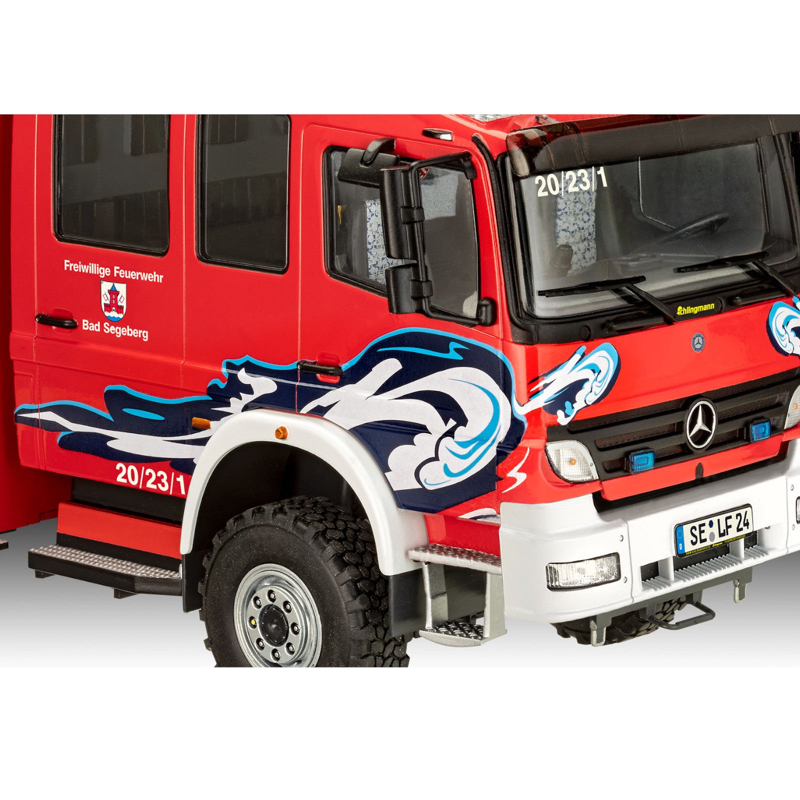 Revell Schlingmann TLF 16/25 Truck Model Kit Rescue Vehicle Fire Truck Alternate 2