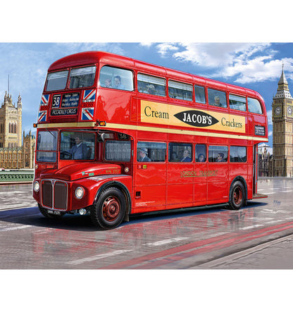 Revell London Bus 1:24 Model Kit Platinum Edition