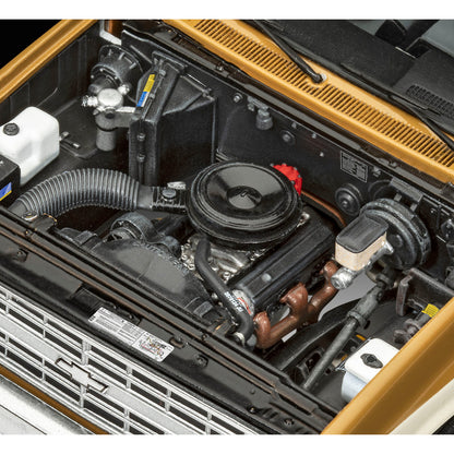 Revell Stranger Things Jim Hopper Chevy® Blazer K5™ Car Model Kit 1:25 07725