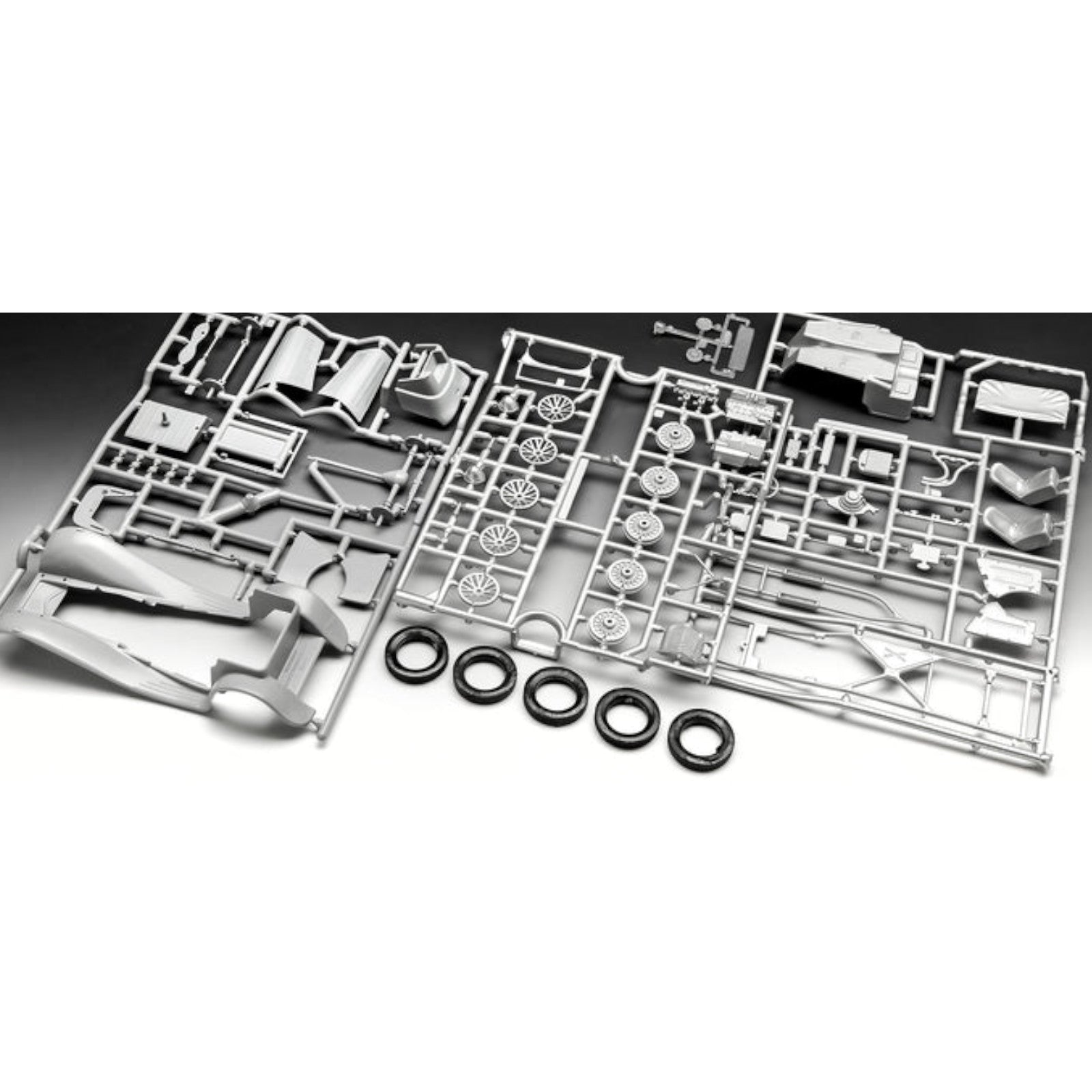 Revell Jaguar S.S. 100 Classic Car 07752 3D Puzzle Alternate 7