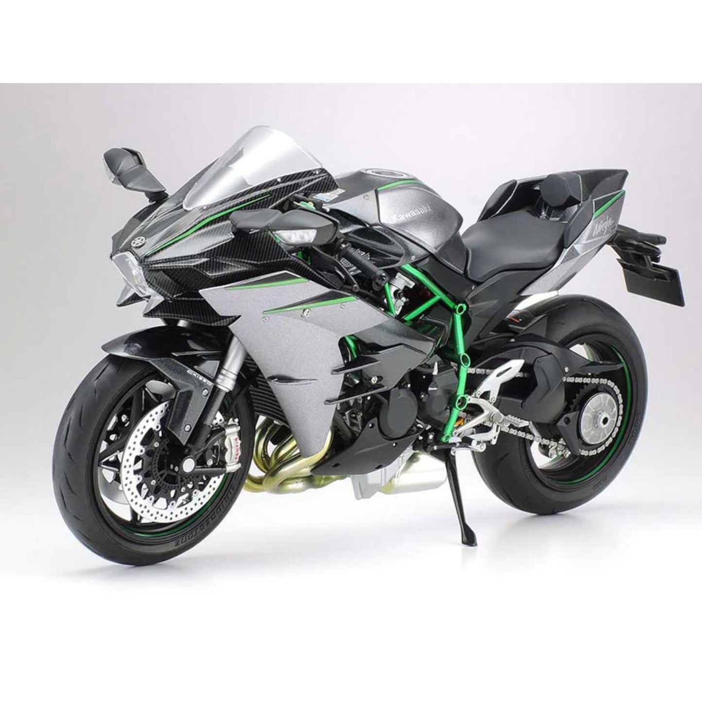 Tamiya Kawasaki Ninja H2 Carbon 1:12 Motorbike Model Kit Alternate 2