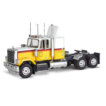 Revell 1978 Chevy Bison Truck Model Kit Semi Truck American Lorry Alternate 1