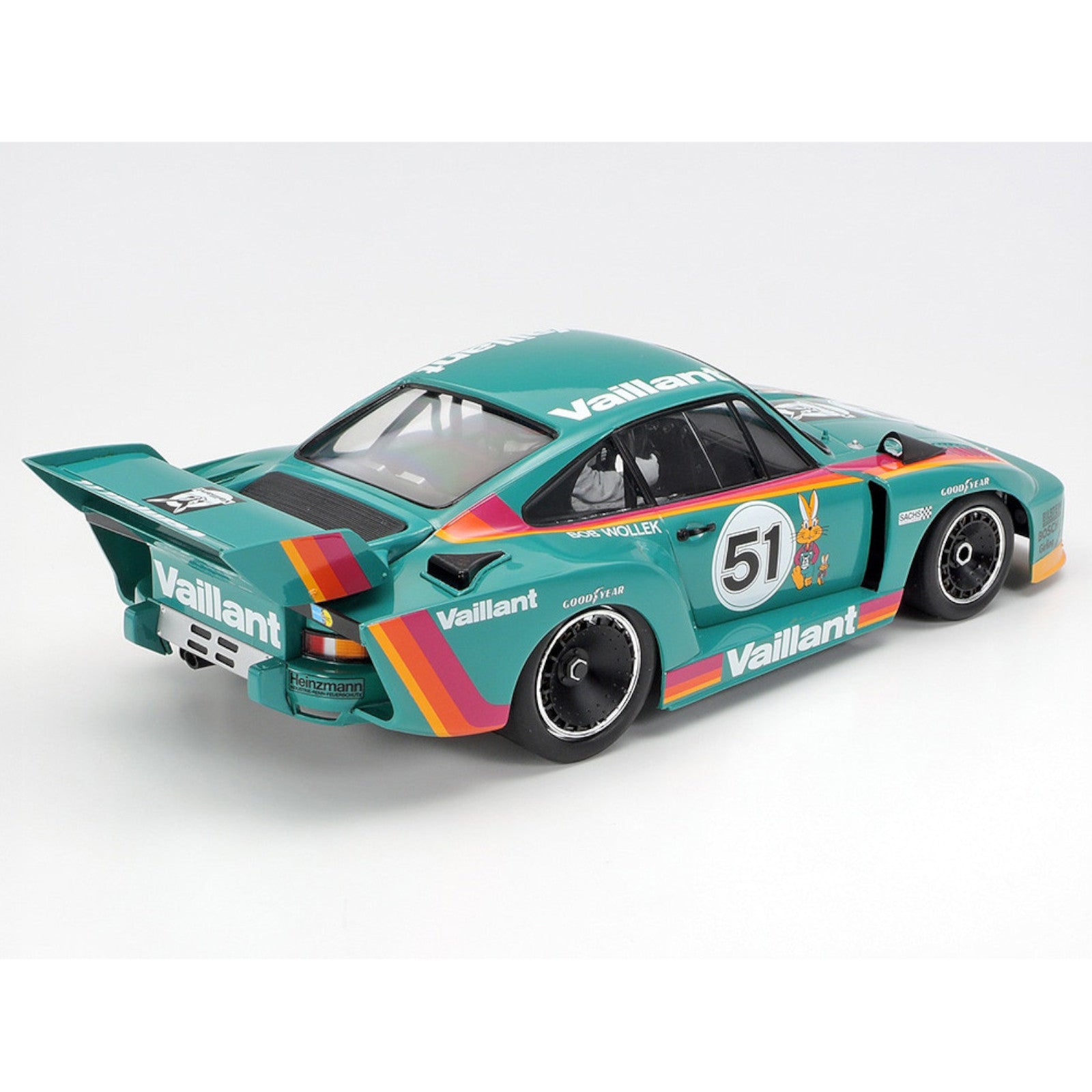 Tamiya Porsche 935 Vaillant 1:20 Car Model Kit 20071 Alternate 2