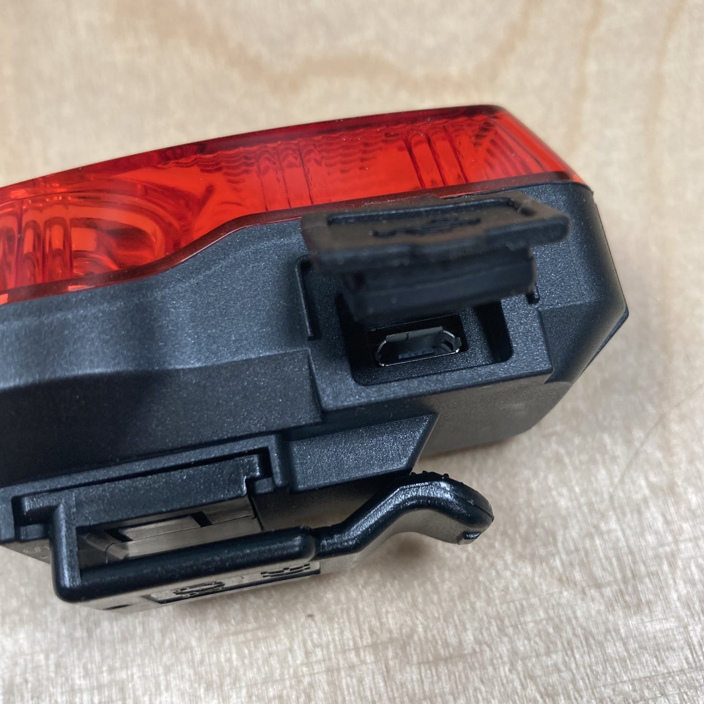 Fahrradrücklicht Smart Superflash 0,5W wiederaufladbar Schwarz