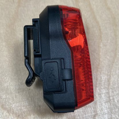 Fahrradrücklicht Smart Superflash 0,5W wiederaufladbar Schwarz