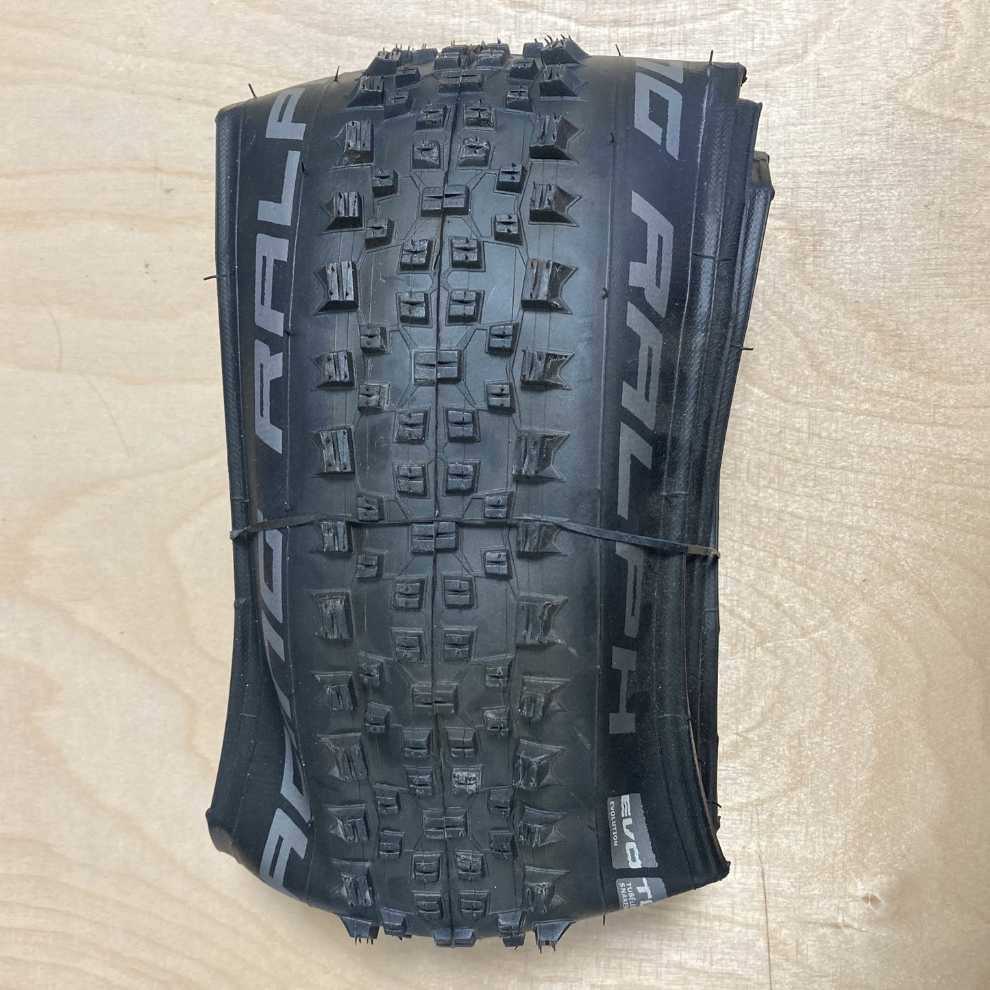 Schwalbe Racing Ralph 27.5 x 2.25" 27.5 Inch Bike Tyre SnakeSkin TL-Easy Folding Evo Alternate 4