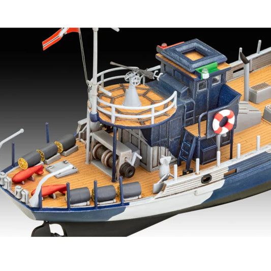 Revell KFK Kriegsfischkutter War Fishing Cutter Model Kit 05242