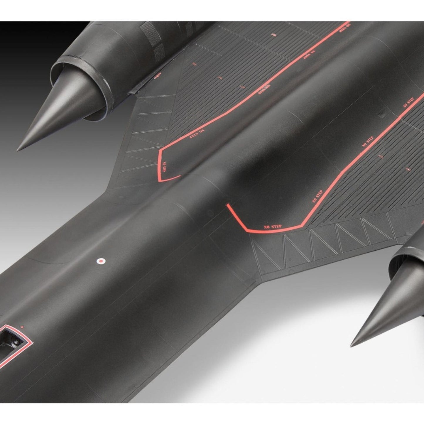 Revell Lockheed SR-71B Blackbird Twin Seat Model Kit 03751