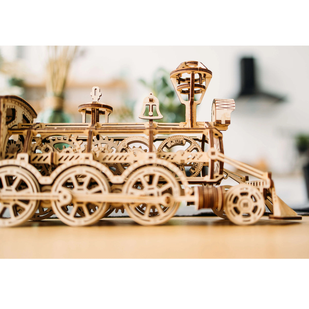 Wood Trick Locomotive R17 Steam Train Wooden Model 3D Puzzle WDTK022