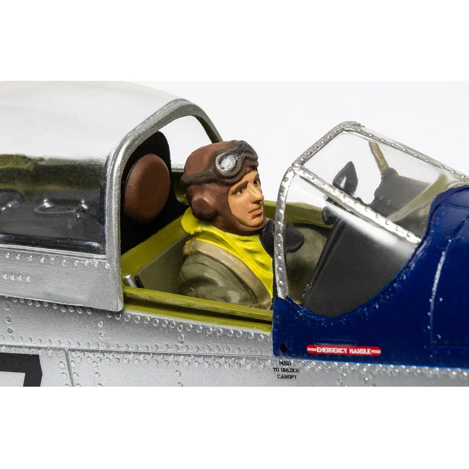 AirFix North American P-51D Mustang WW2 Plane Model Kit A14001V Alternate 7
