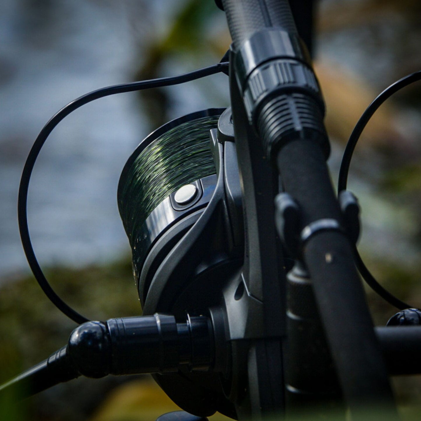 Wychwood Extremis 8000FD Fishing Reel Alternate 2