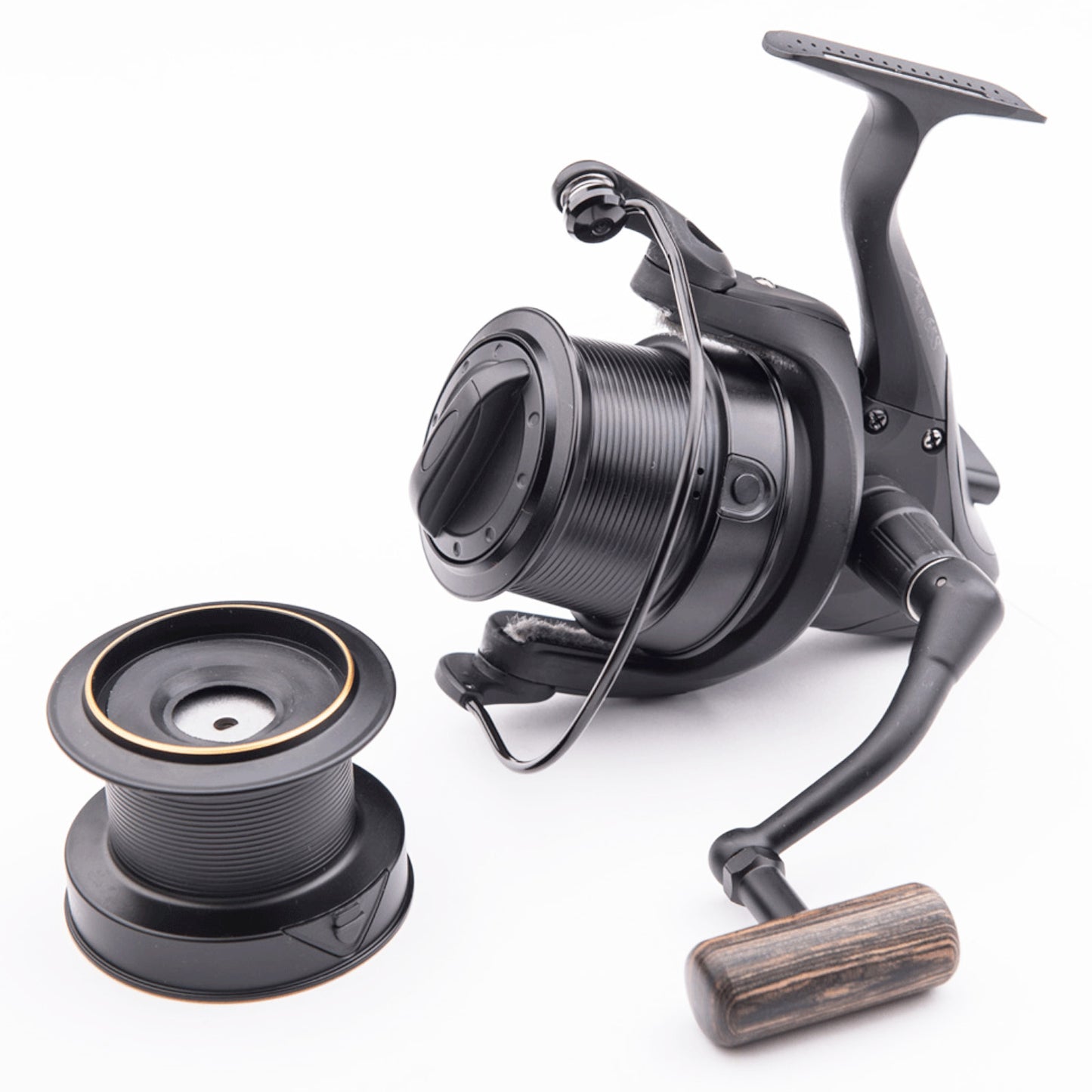Wychwood Riot Big Pit 65S Carp Fishing Reel