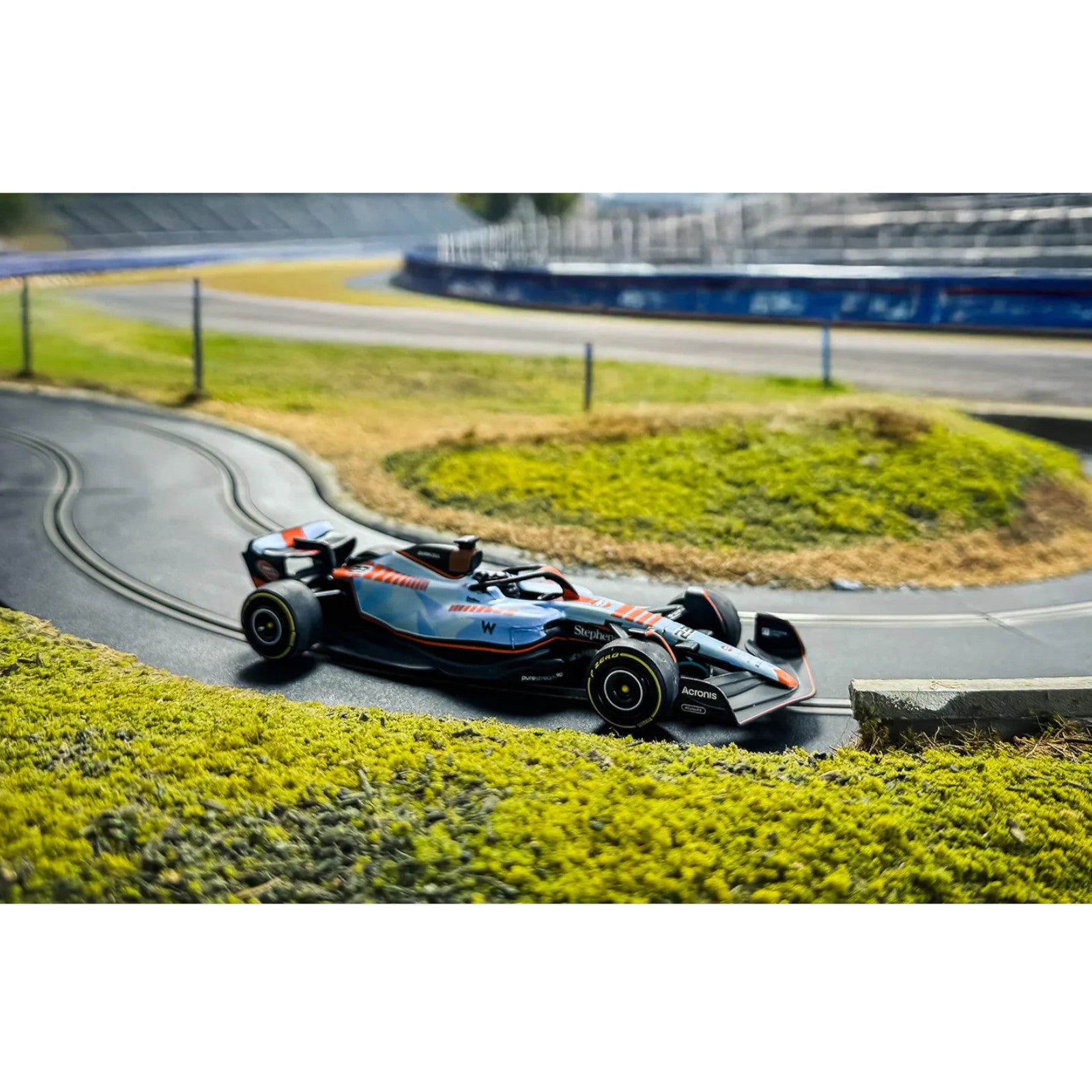 Scalextric Williams FW45 Alex Albon Gulf Edition Scalextric Car Alternate 7