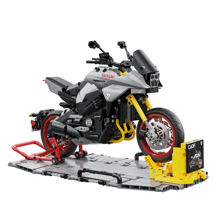 CaDA Suzuki Katana 2022 1104 Pieces 1:6 3D Brick Set Model C59021W