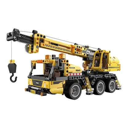 CaDA Mobile Construction Crane 658 Pieces 3D Puzzle Brick Set C65005W Alternate 1