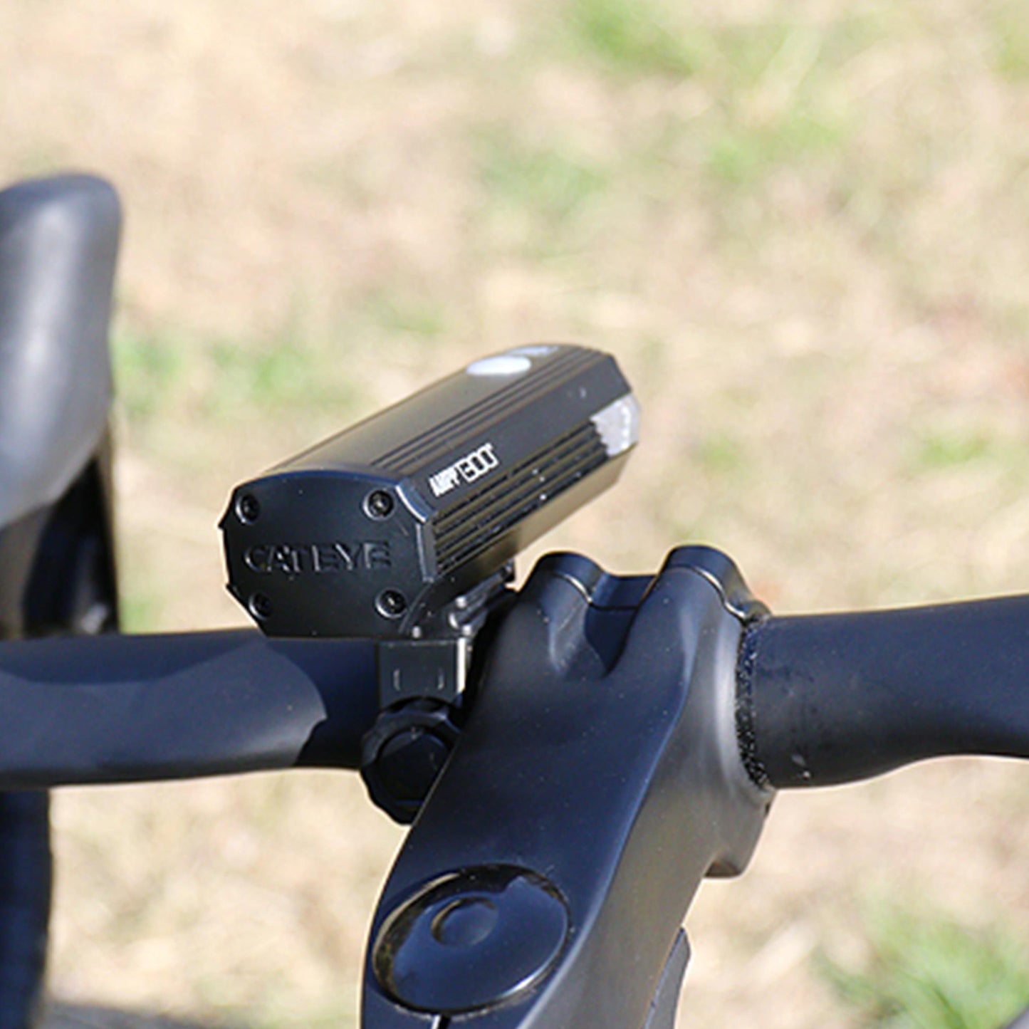 Cateye AMPP 1300 New Front Bike Light Alternate 5