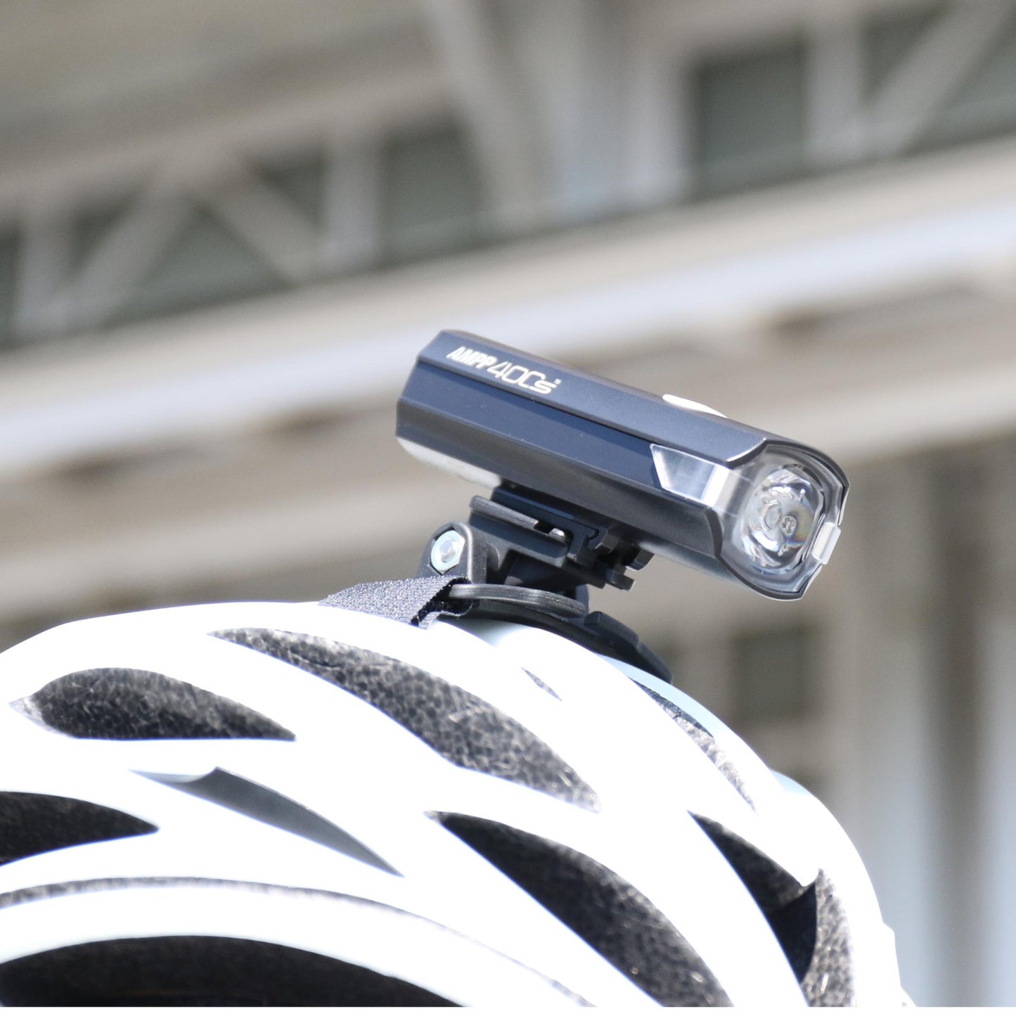 Cateye AMPP 400S Front Bike Light Alternate 4