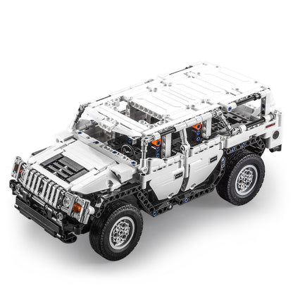 CaDA Warrior H2 Off-Roader 3D Puzzle 575 Pieces C51044W Alternate 5