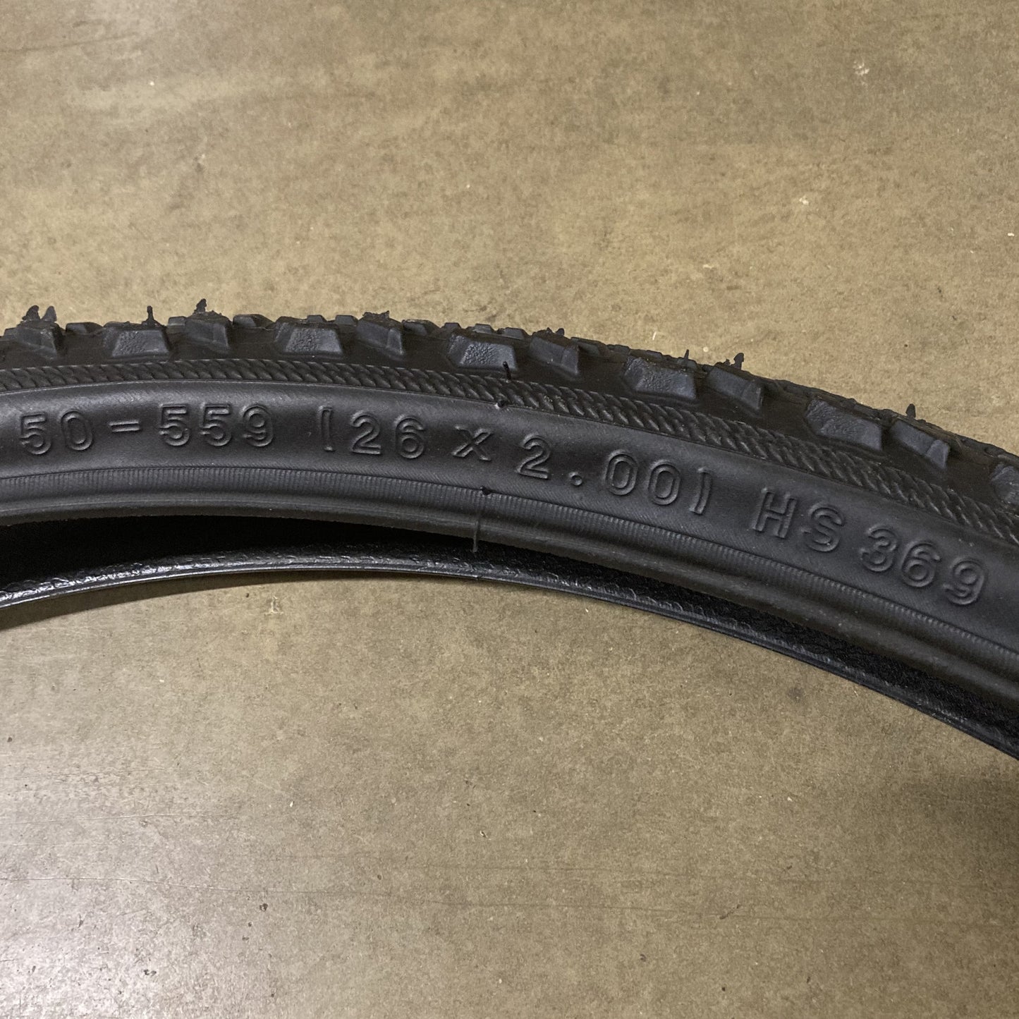 Schwalbe CX Comp 26 x 2.00" Tyres and Schrader Tubes 26 Inch Bike Tyre Alternate 8