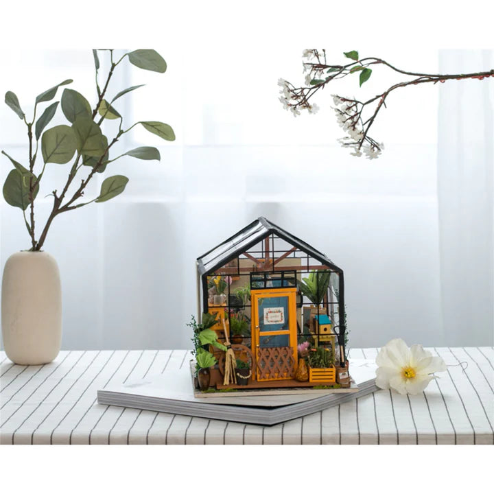 Rolife Cathy’s Flower House DIY Miniature House 3D Puzzle DG104