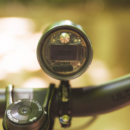 Exposure MaXx-D Mk17 Front Bike Light REFLEX Technology Alternate 1