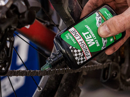Finish Line Starter Kit Pack Ecotech Degreaser / Wet Chain Lube / Grunge Brush