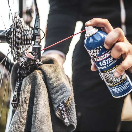 Finish Line 1-Step Cleaner and Lubricant Aerosol 8 oz / 240 ml Bike Chain Lube Alternate 1