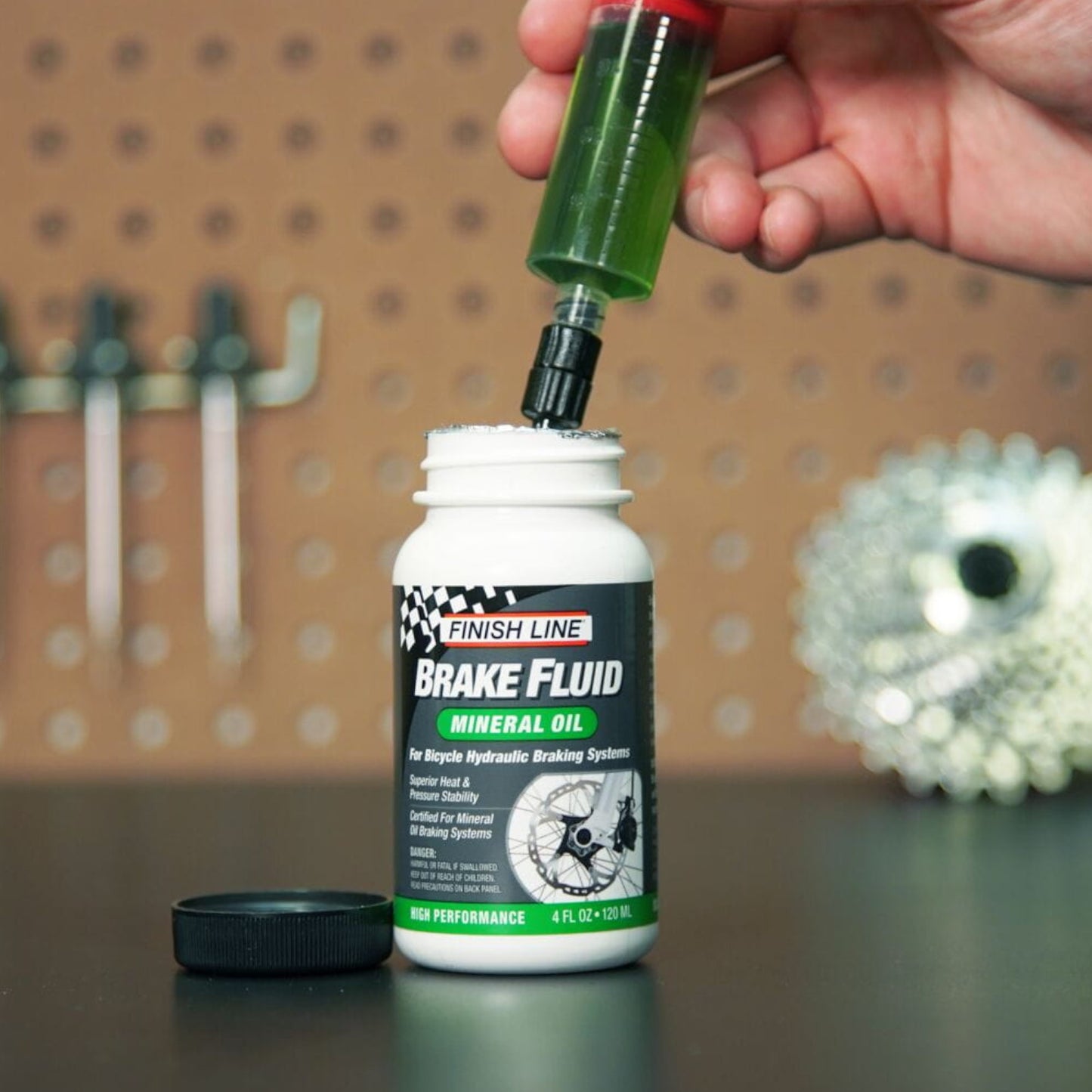 Finish Line Mineral Oil Brake Fluid 32 oz / 960 ml Bike Disc Brake Fluid Alternate 2
