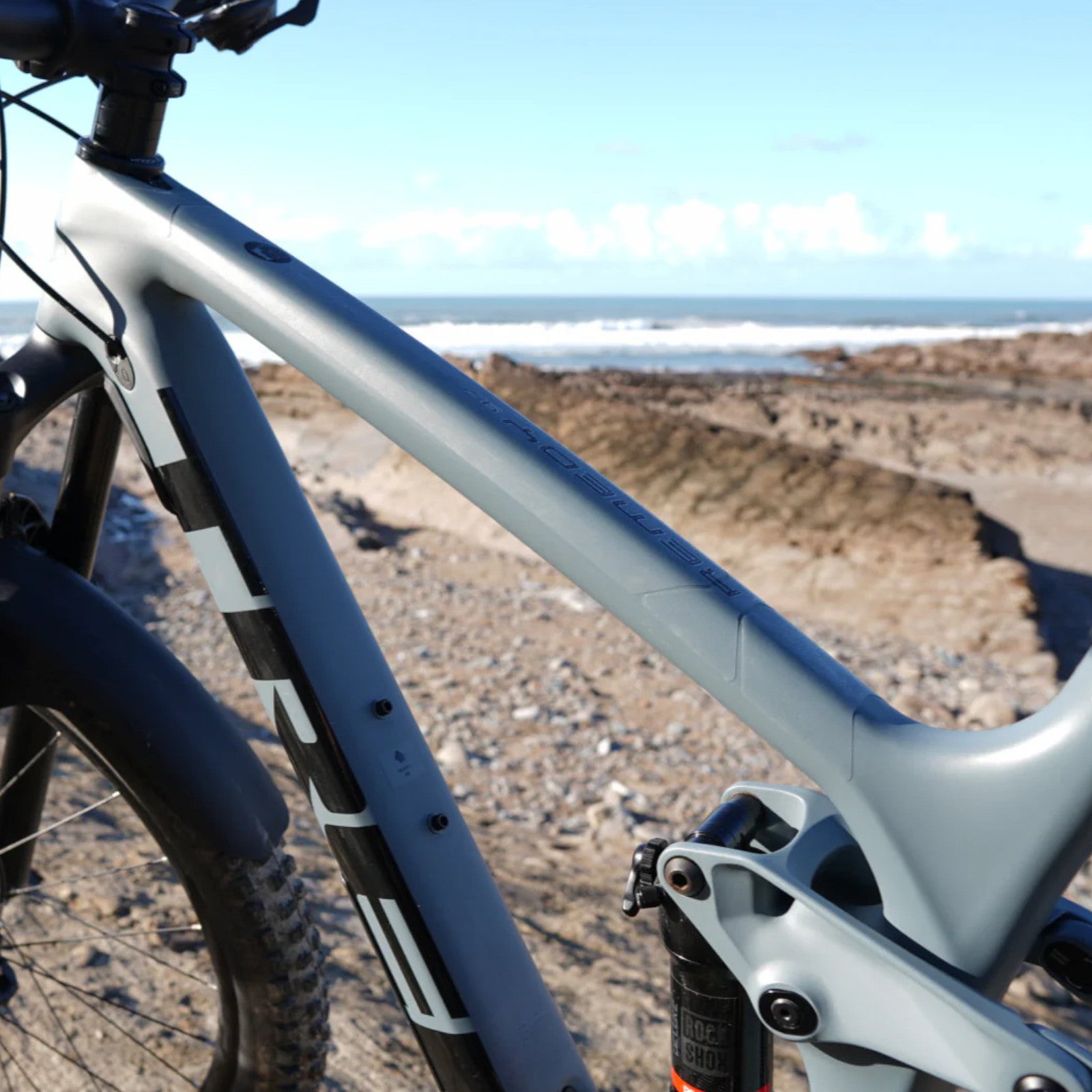 Mucky Nutz Skinz Full Frame Clear Bike Protective Tape Alternate 3