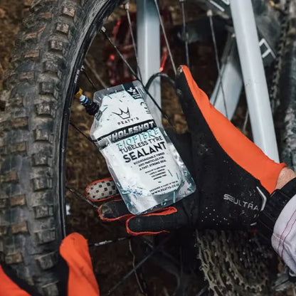 Peaty's Holeshot BioFibre Tubeless Tyre Sealant 120ml Trail Pouch