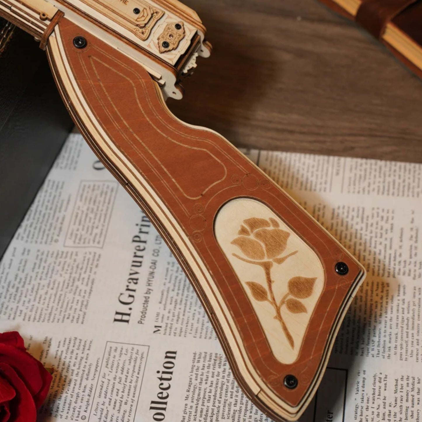 ROKR Thompson Submachine Gun Toy LQB01 Wooden 3D Puzzle Alternate 3