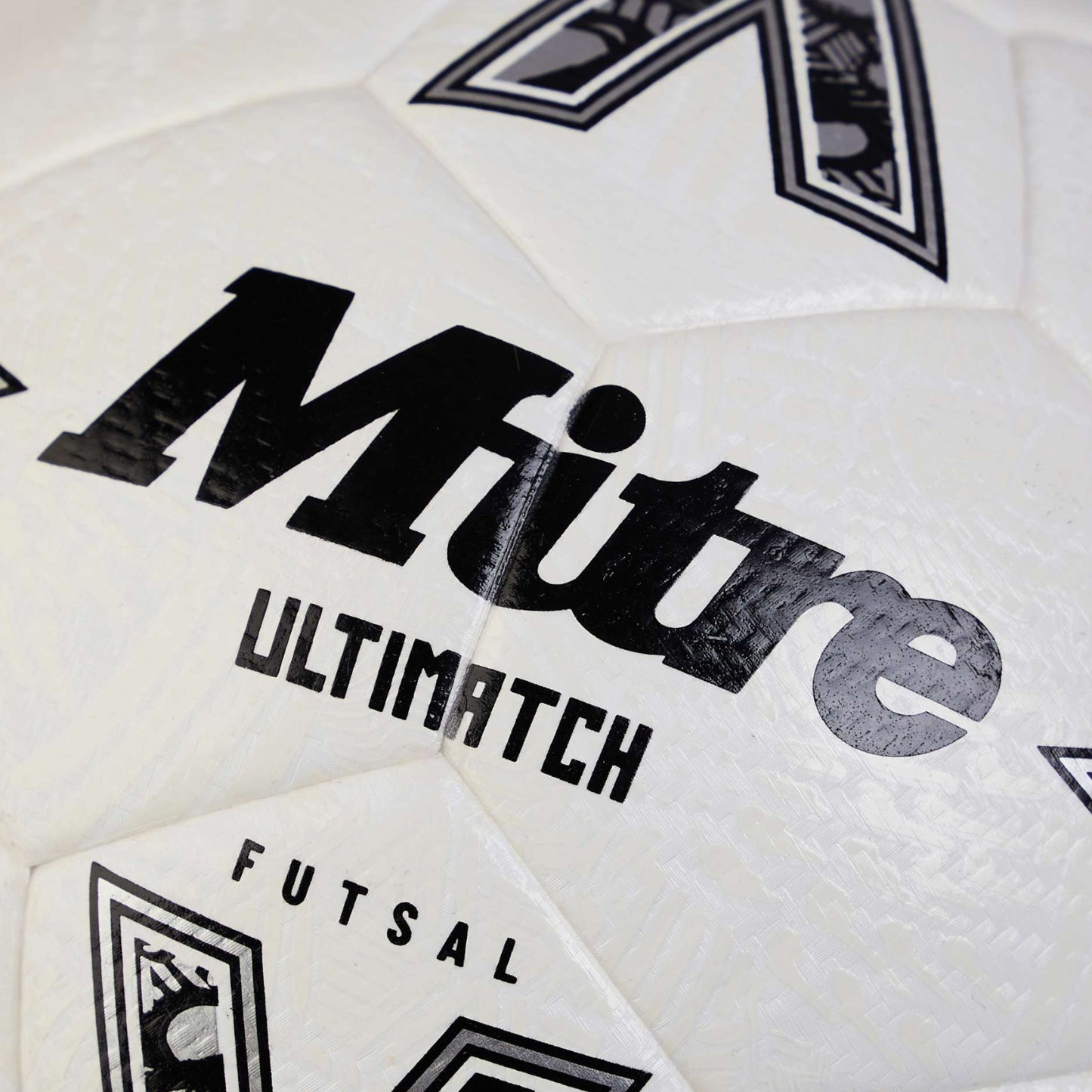 Mitre Ultimatch Futsal Size 4 Indoor Football Alternate 3