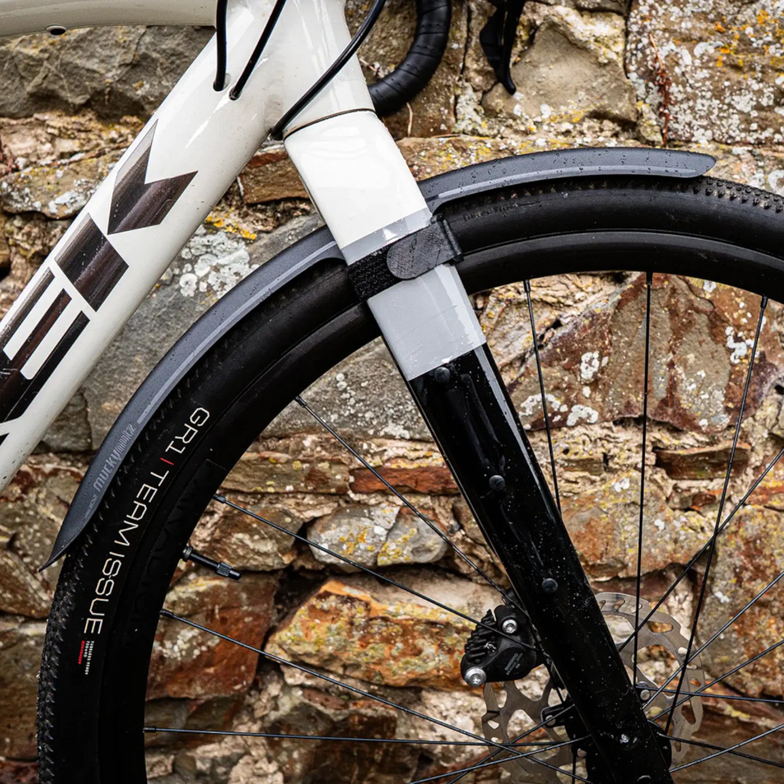 Mucky Nutz Zennor Front Gravel Guard 700c Clip On Front Bike Mudguard Alternate 3