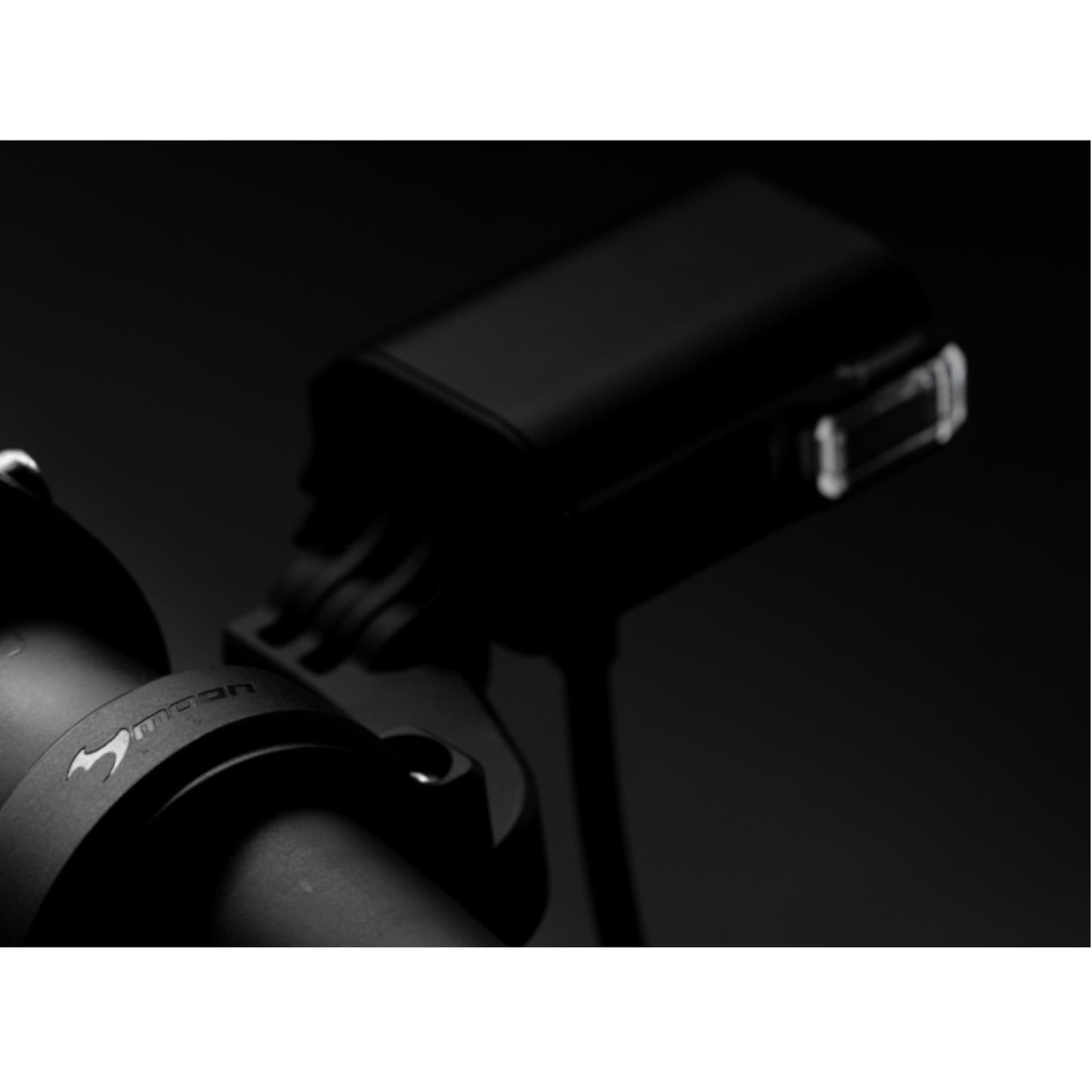 Moon E-Power 1000 lumen E-Bike Front E-Bike Light Alternate 3