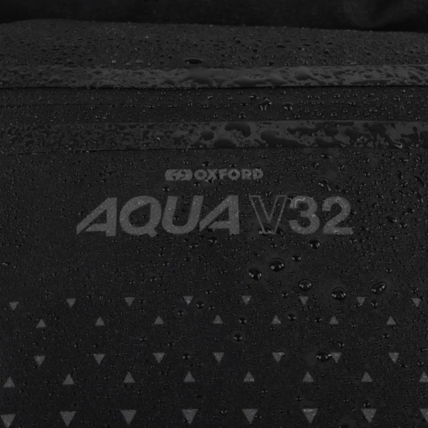 Oxford Aqua V 32 Extreme Visibility Double Rear Bike Pannier Bags Alternate 7